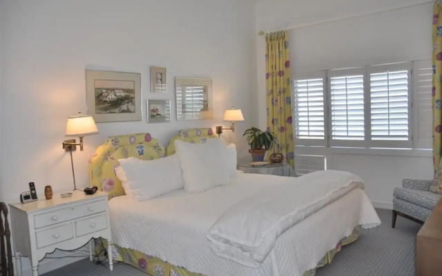Pulliam 3 Bedroom Villa