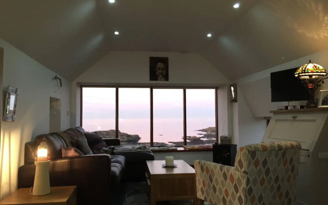 Pew With a View - Seafront Cottages