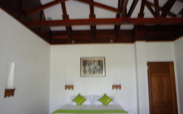 Yoma Cherry Lodge