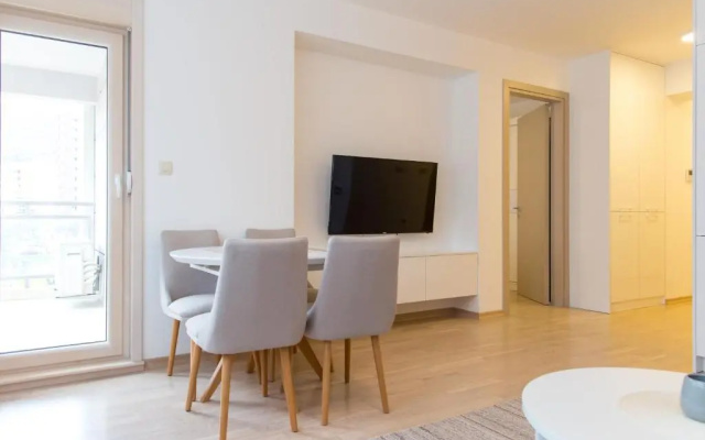 Central Budva apartment A10
