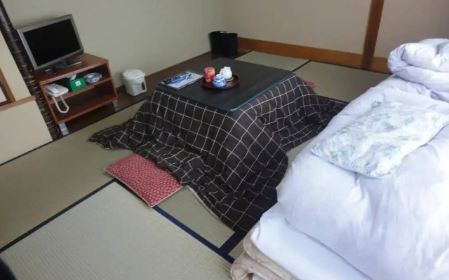 Omiya Ryokan
