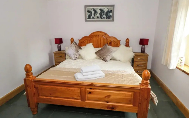 Canal Cottage
