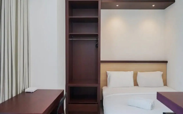 Comfy and Nice Studio at Tree Park City BSD Apartment