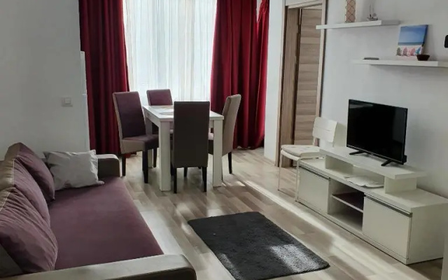 Summerland Apartament