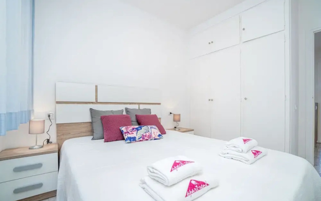 Apartment in Empuriabrava Near Sandy Beach