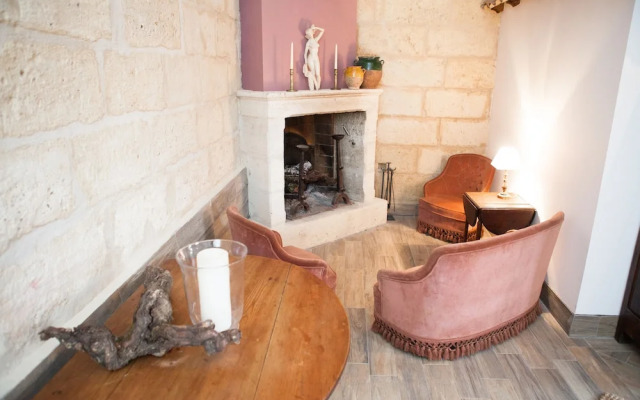 Château Latour Segur Suites & Spa