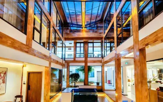 Shangri-La Yuemengyaju Homestay