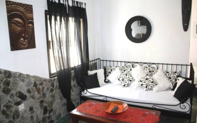 Edus Apartments