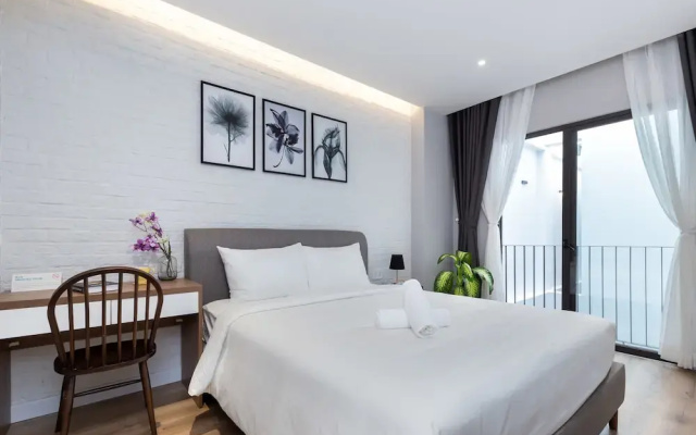 Cozrum Homes-Premier Residence