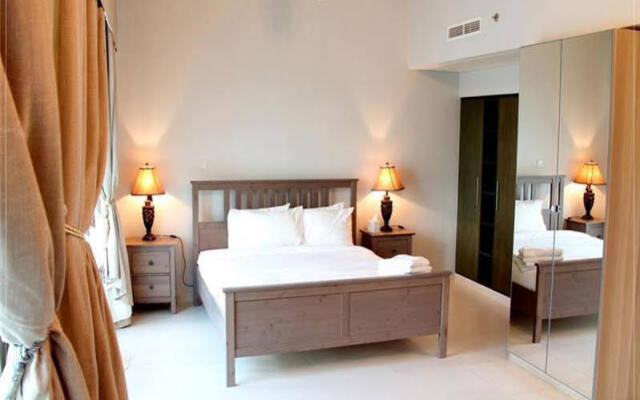 Апартаменты Dubai Apartments - Down Town - Lofts Tower комната для гостей