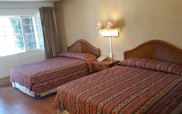 Tri-State Inn
