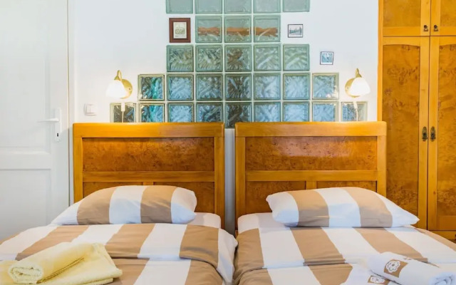 Apartment Crikvenica Near Sandy Beach