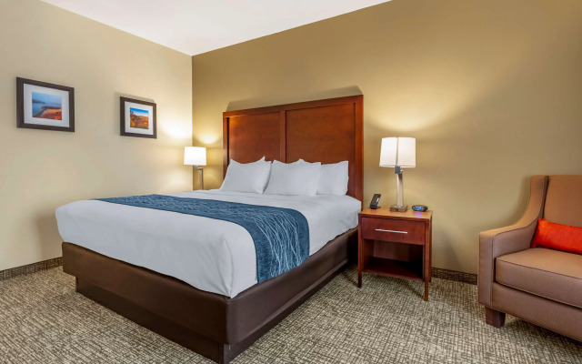 Comfort Inn Brewster