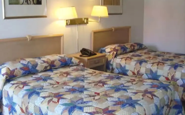 Hotel Suites Midland West
