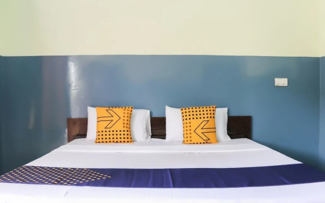 Spot On 61705 Hotel Rose Star