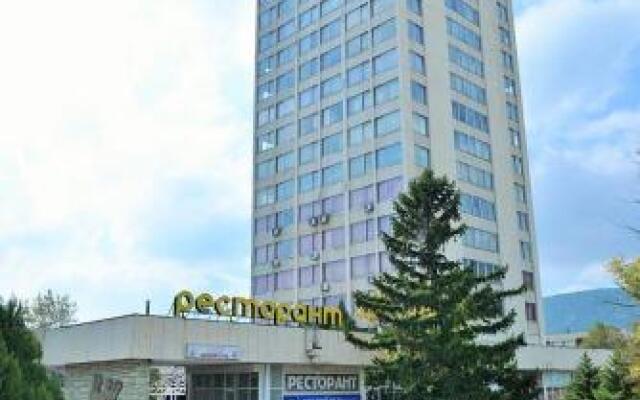 Hotel Vista Sliven Сливен вид на фасад