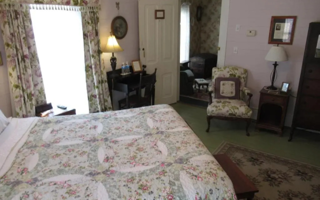 Carrier Houses Inn