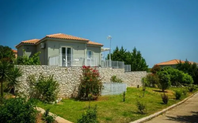 Sea View Villa in Skala