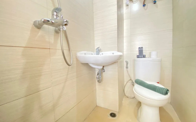 Simply Bright Studio Room at Gateway Pasteur Apartment