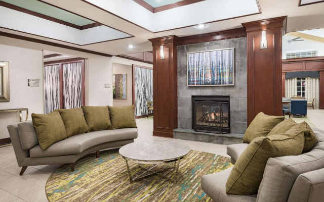 Homewood Suites by Hilton Holyoke-Springfield/North