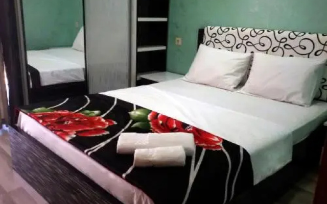 Cozy Apartment in Batumi 2
