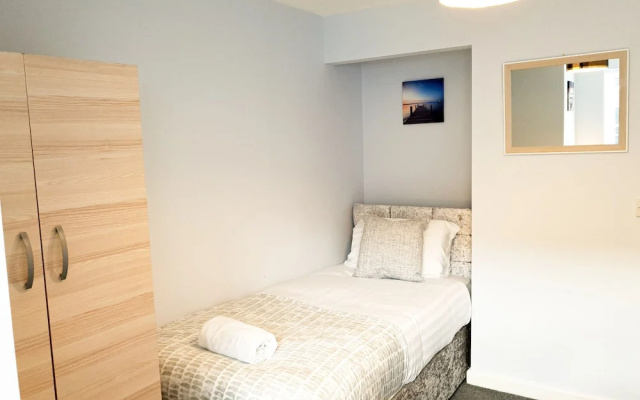 Accentia Lux Apartments