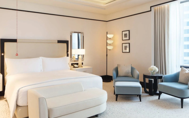 Waldorf Astoria Doha West Bay