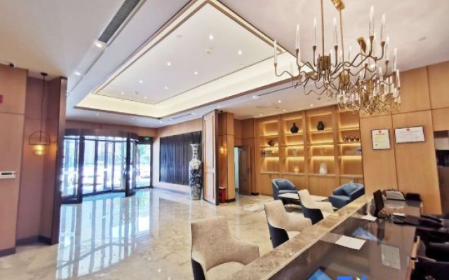 Jinxiu Jinshan Yunhai Hotel