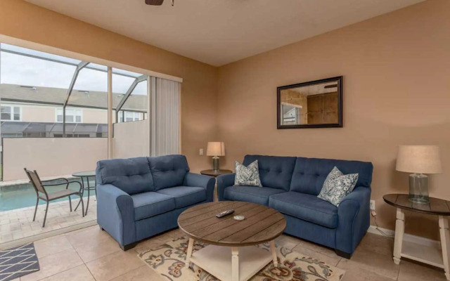 Windsor Palms-ru1023