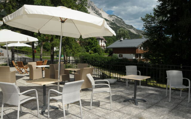 Hotel Marcora Palace In San Vito Di Cadore Italy From None - 