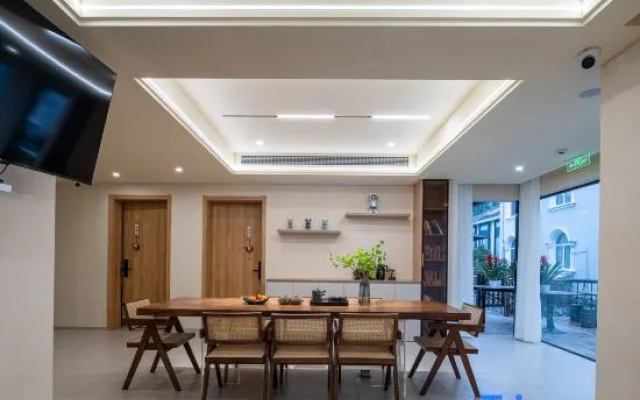 Weiwan B&B (West Lake Scenic Area Branch)