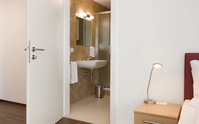 DMG Apartments Hotel