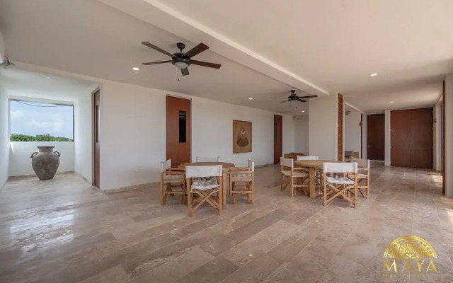 NHOA 206B Lux 1BR Jungle View Aldea Zama