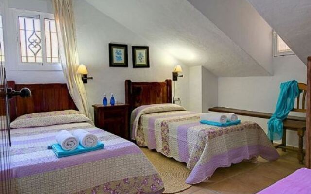 Отель Villas Dehesa Roche Viejo Испания, Кониль-де-ла-Фронтера - отзывы, цены и фото номеров - забронировать отель Villas Dehesa Roche Viejo онлайн