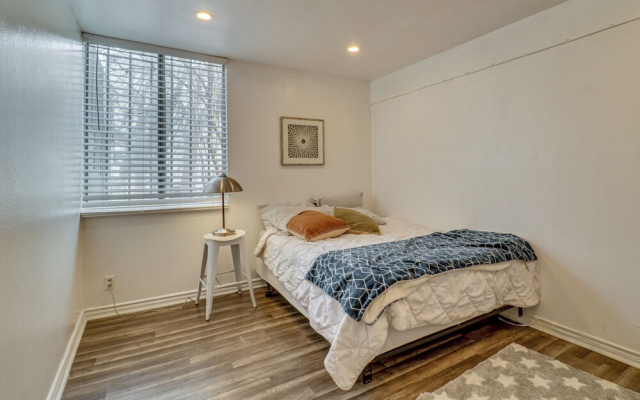 Extended Stay in the Valley: Gated & Convenient!