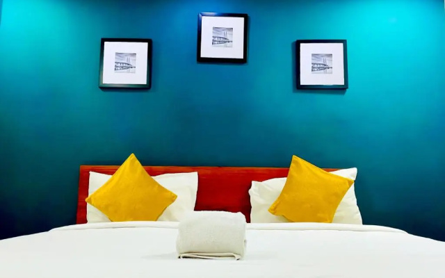 The Reach Hotel
