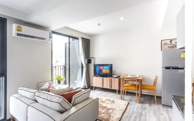 D218 - Luxury Studio for 2 in Patong Beach With Pool Gym