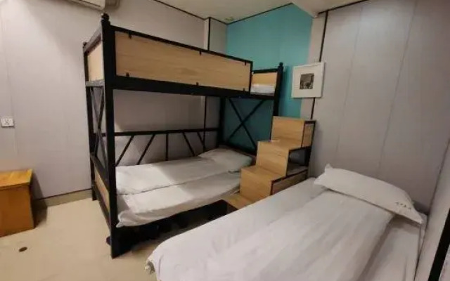 Shanghai Inn E Sport Theme Hotel