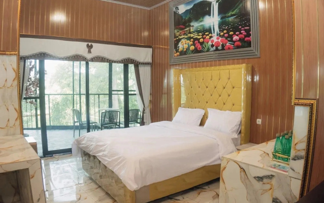 Mik Resort & Hotel