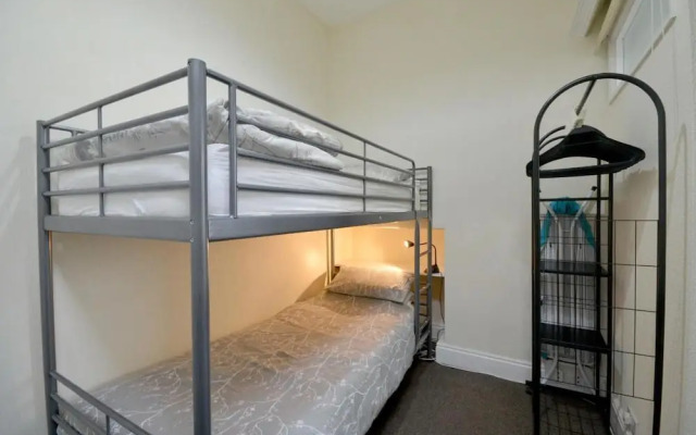 Brightwater Apartment for up to 6 Guests