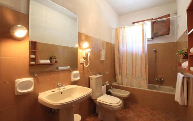 Gabbiano Pool Residence