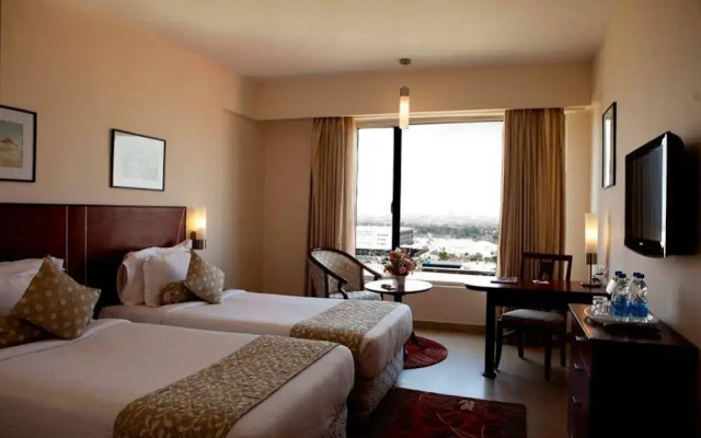 Leonia Holistic Destination