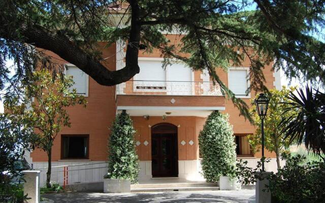 Отель Agriturismo Tenuta Quarto Santa Croce вид на фасад