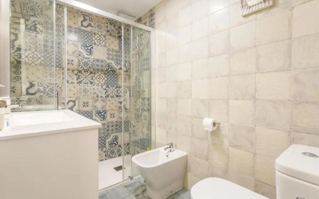 Apartamentos LOTO y LIZ by Cadiz4Rentals
