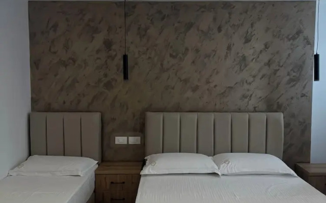Hotel Moonlight