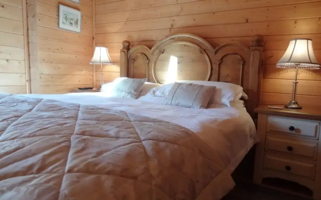 Valley Lodge