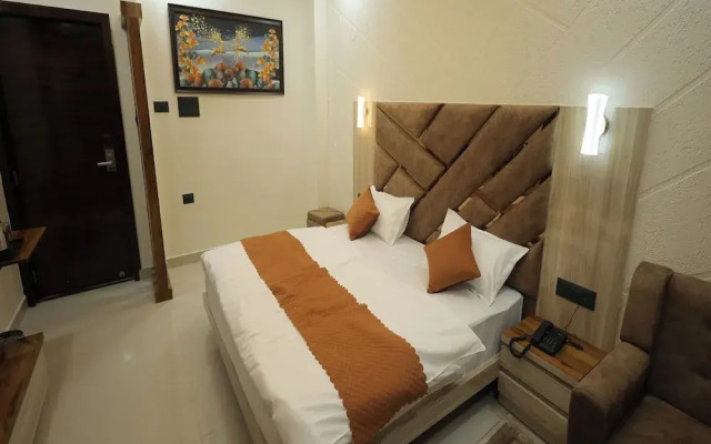 Aayu Residency