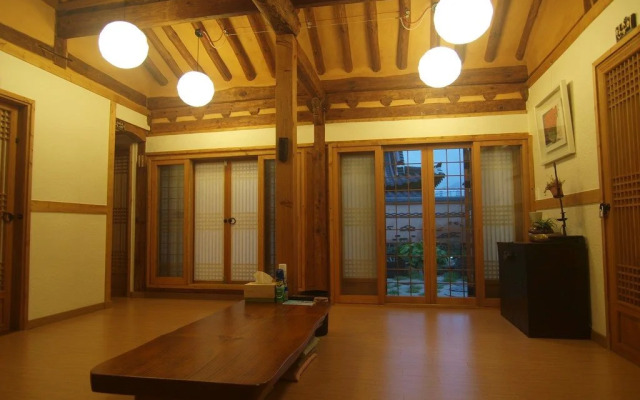 Saekdongjeogori Guesthouse