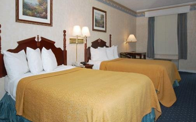 Rodeway Inn