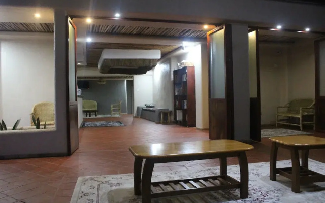 Montane Safaris Hotel Entebbe
